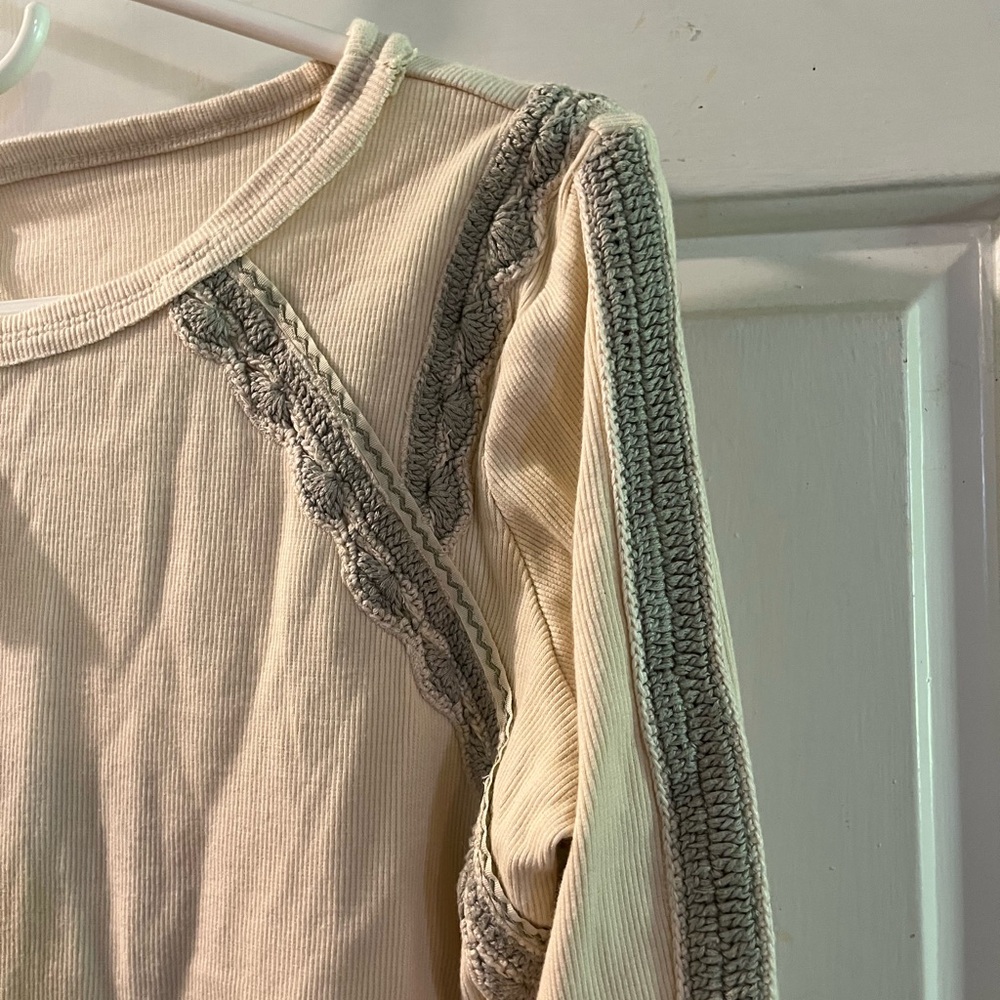 Free People Cream and Gray Women's Top - Picture 2 of 4
